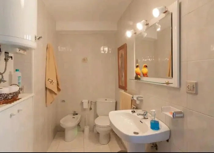 Hébergement de vacances Casa Lacarusa 28 *